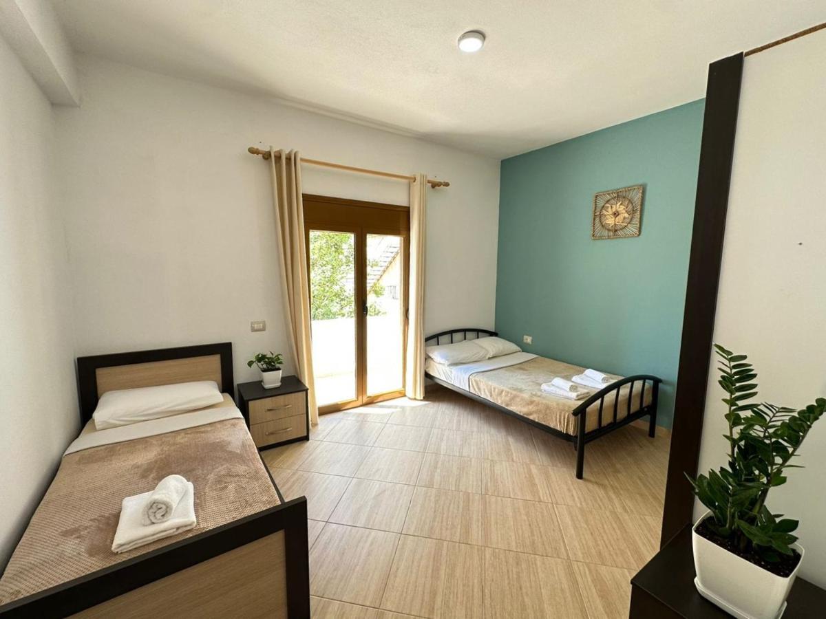 Vlora Villa With Private Parking Vlore Exterior photo