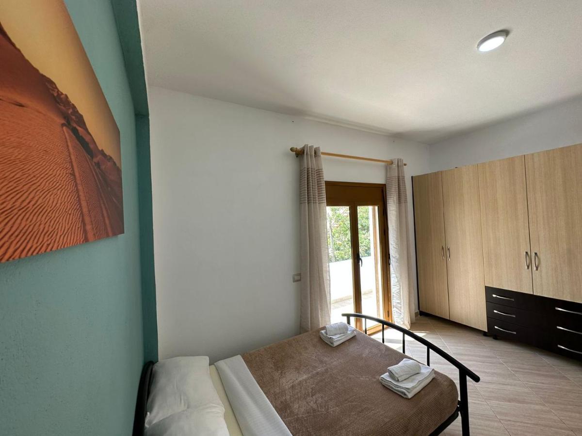 Vlora Villa With Private Parking Vlore Exterior photo