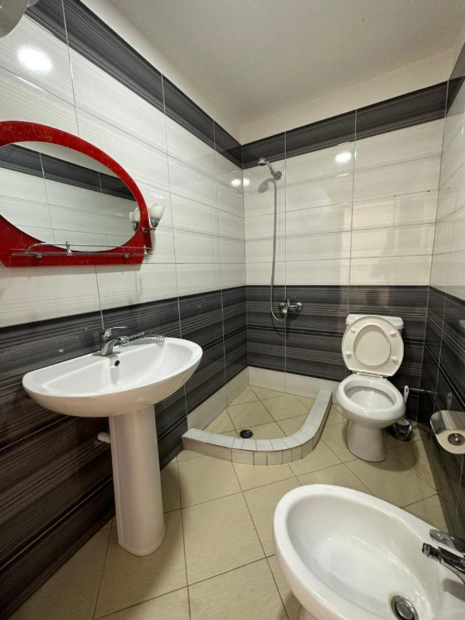 Vlora Villa With Private Parking Vlore Exterior photo