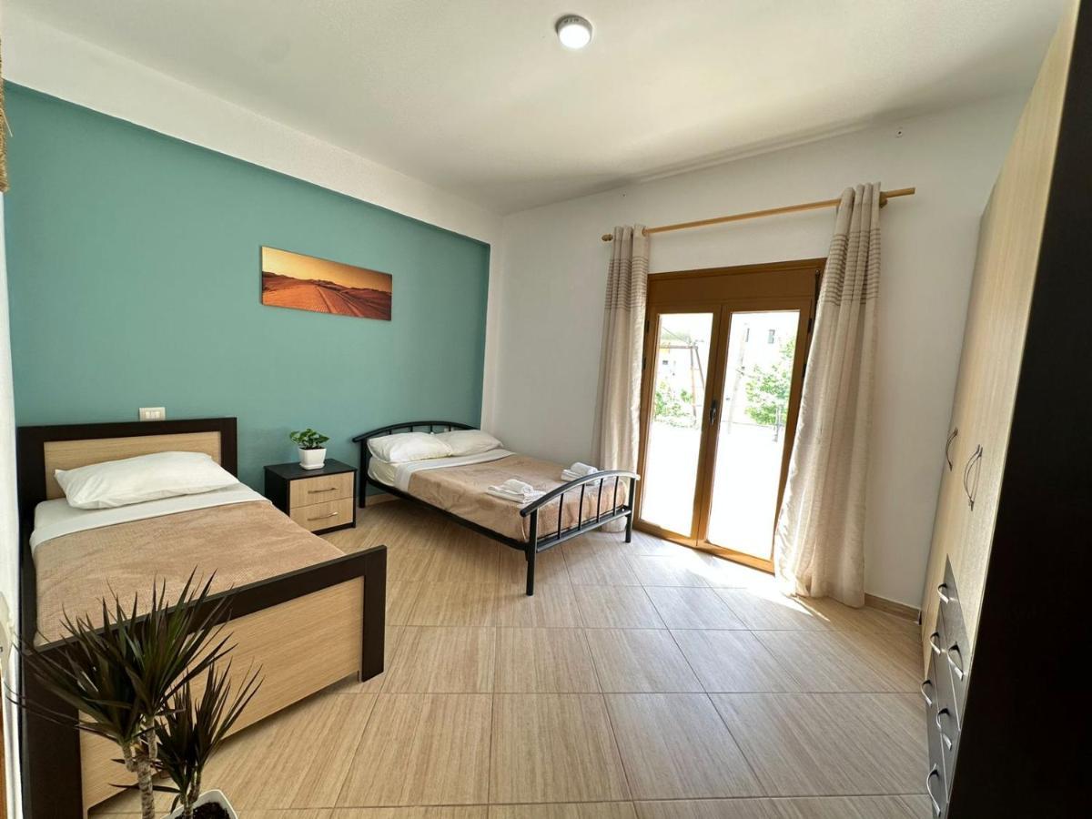 Vlora Villa With Private Parking Vlore Exterior photo