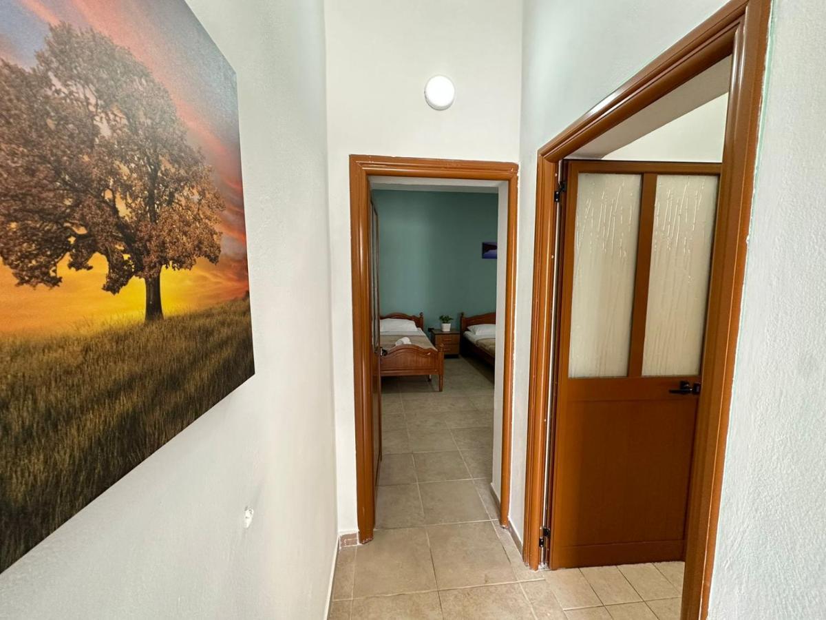 Vlora Villa With Private Parking Vlore Exterior photo