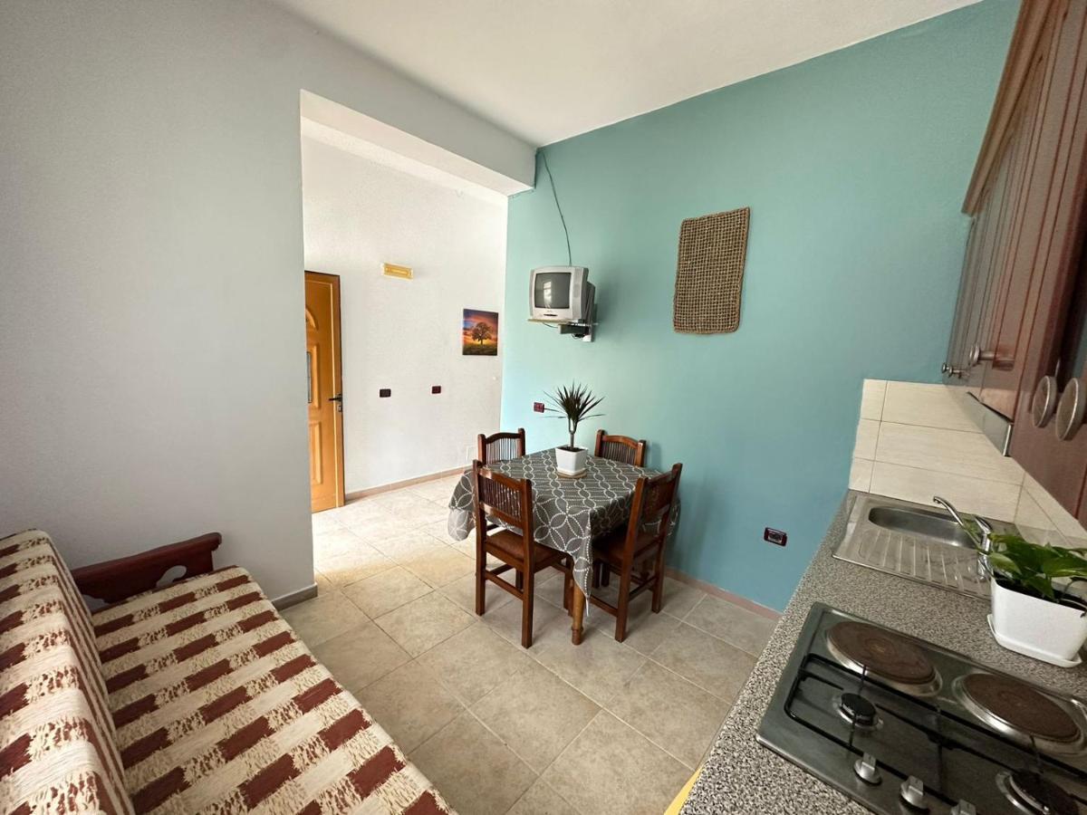 Vlora Villa With Private Parking Vlore Exterior photo