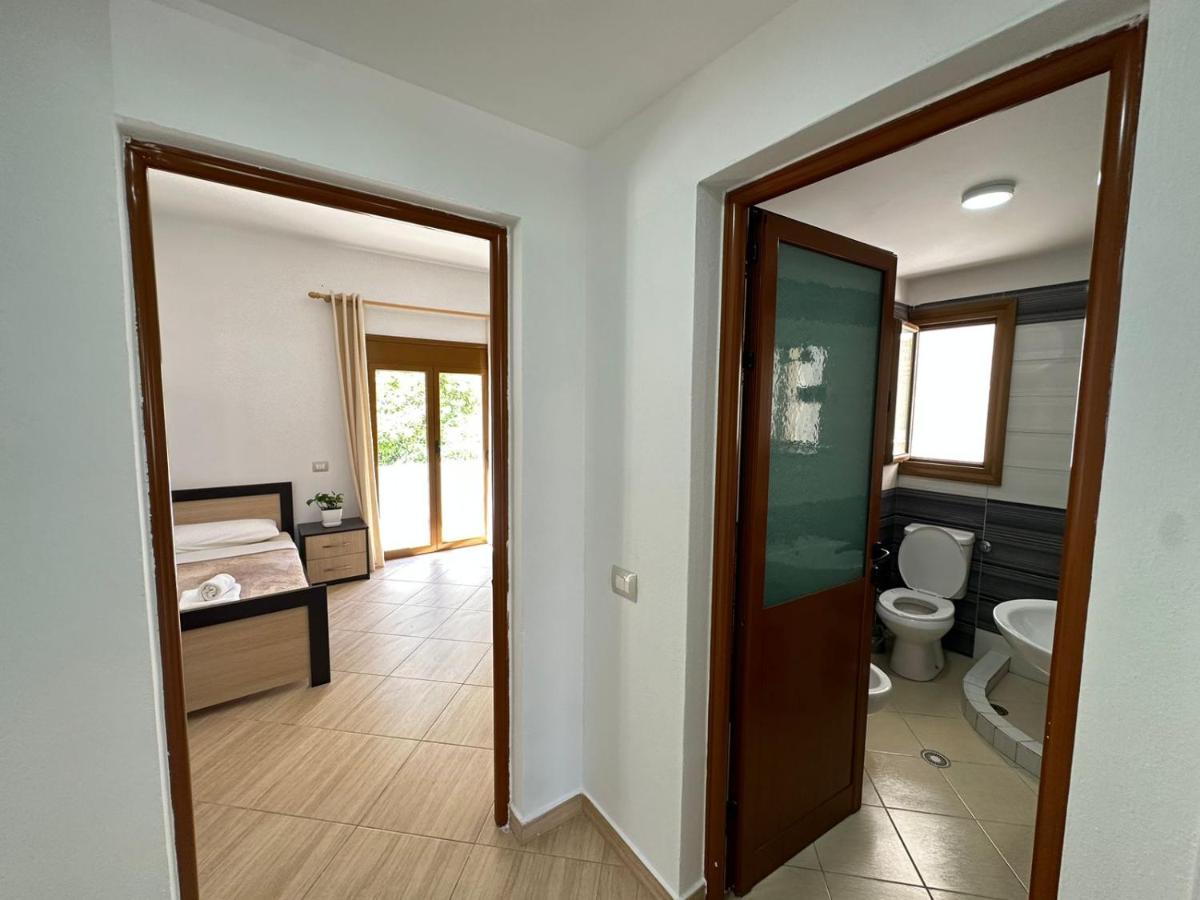 Vlora Villa With Private Parking Vlore Exterior photo