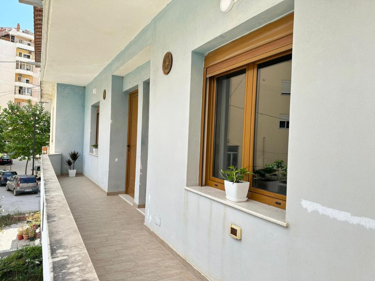 Vlora Villa With Private Parking Vlore Exterior photo